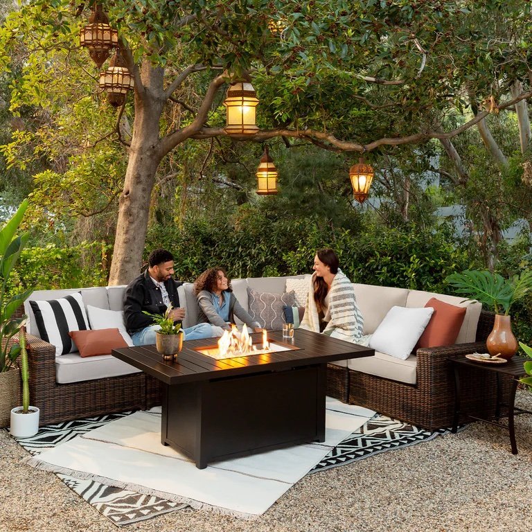 sustainable outdoor furniture company